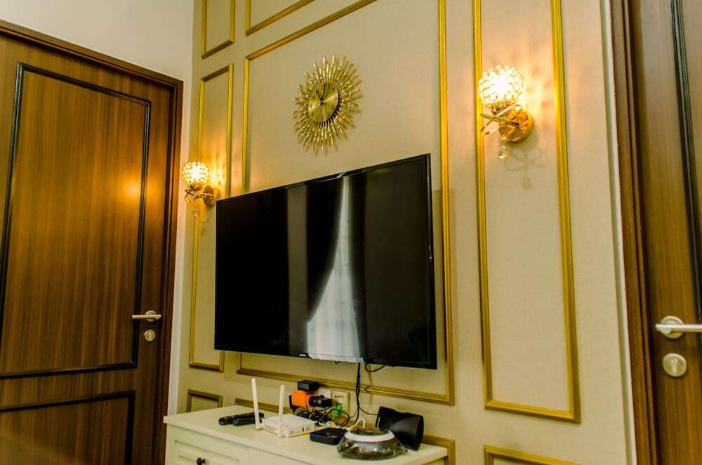 Южный Тангеранг: Comfort 2Br At Transpark Bintaro Apartment