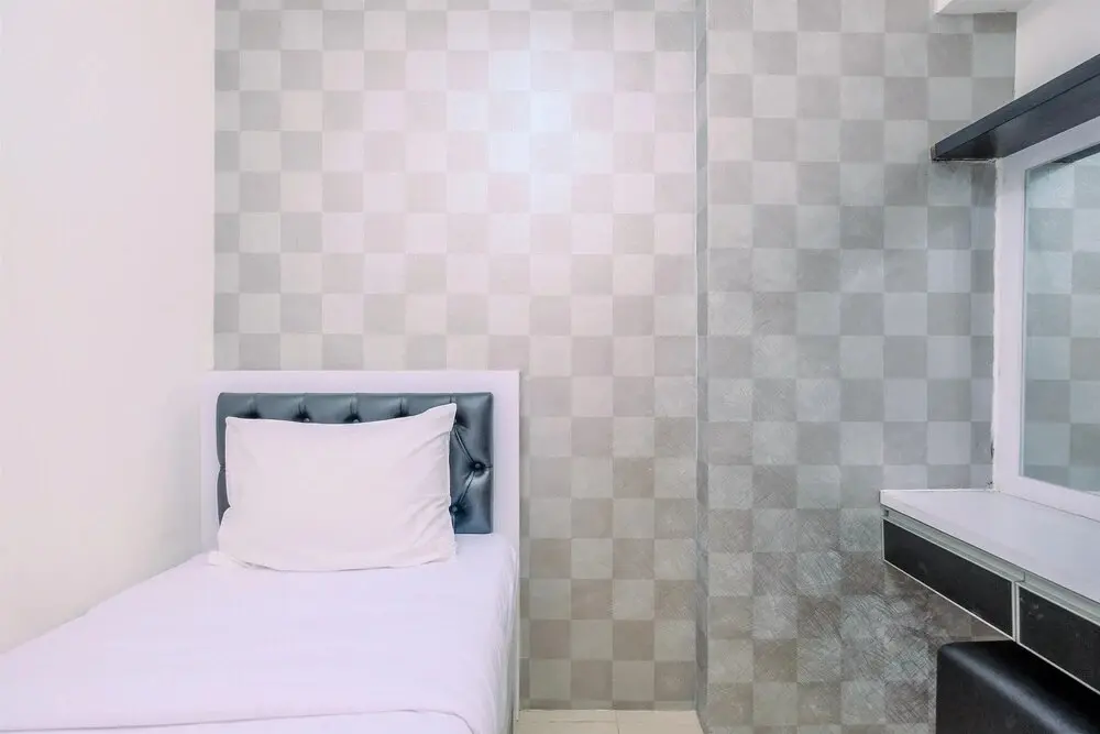 Джакарта: Comfort And Spacious 2Br At Bassura City Apartment