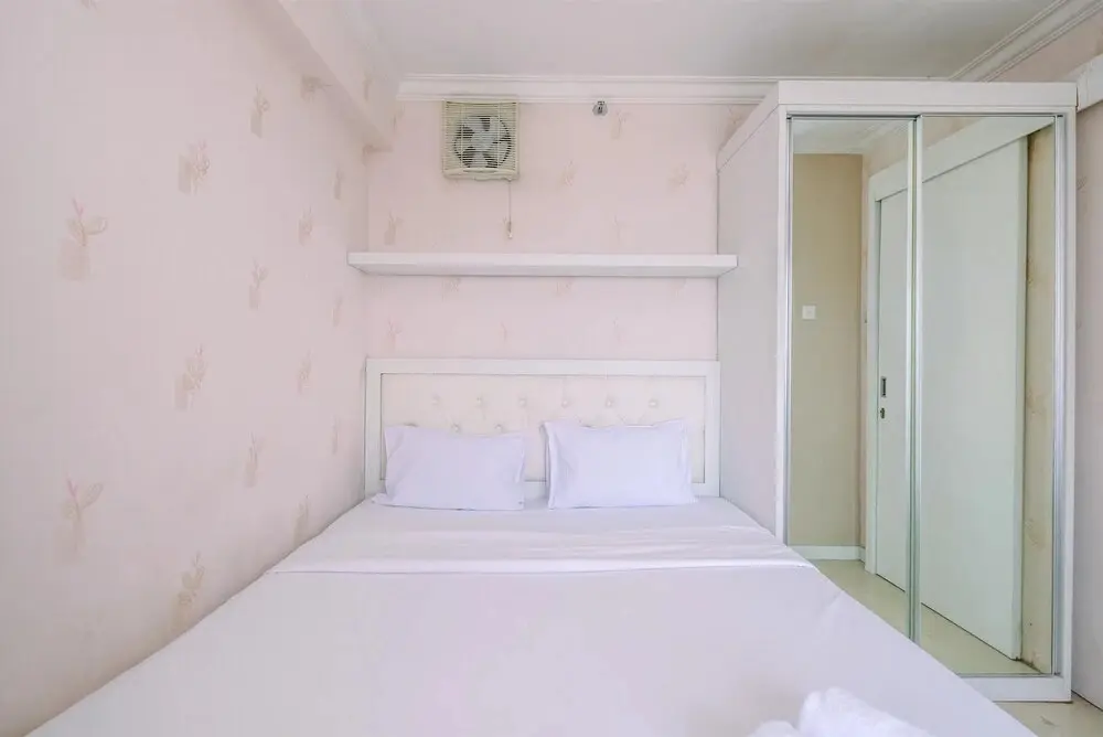 Джакарта: Comfort And Homey 2Br At Bassura City Apartment