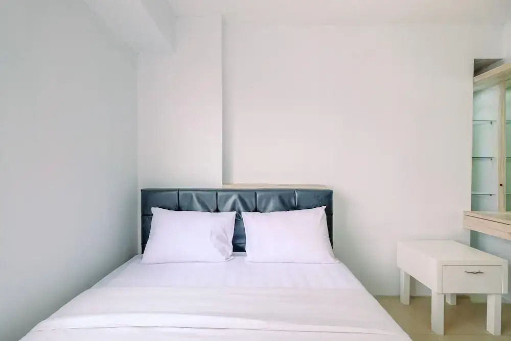 Comfort And Strategic 2Br At Bassura City Apartment — фото 1