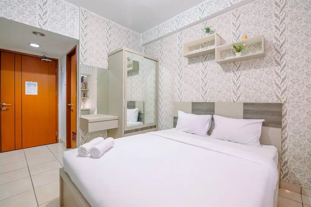Депок: Homey And Cozy Studio Apartment At Margonda Residence 5