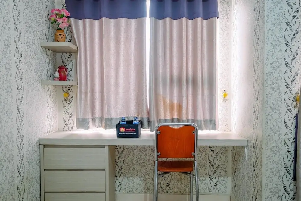 Депок: Homey And Cozy Studio Apartment At Margonda Residence 5