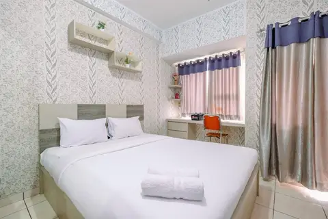 Homey And Cozy Studio Apartment At Margonda Residence 5 — фото 1