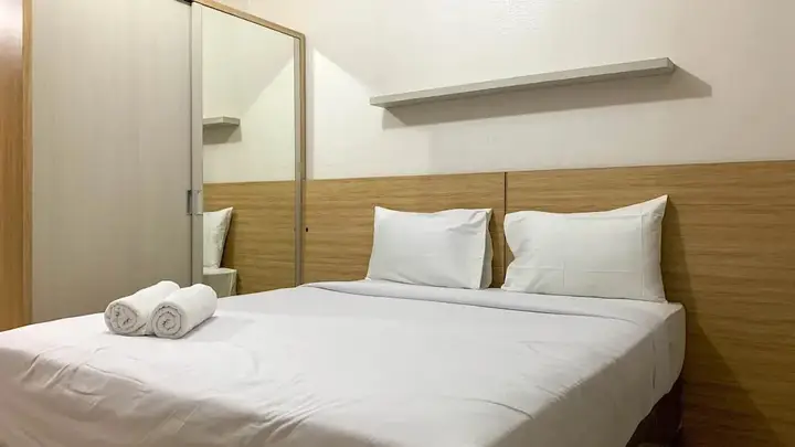 Депок: Comfort Studio Room At Margonda Residence 5 Apartment