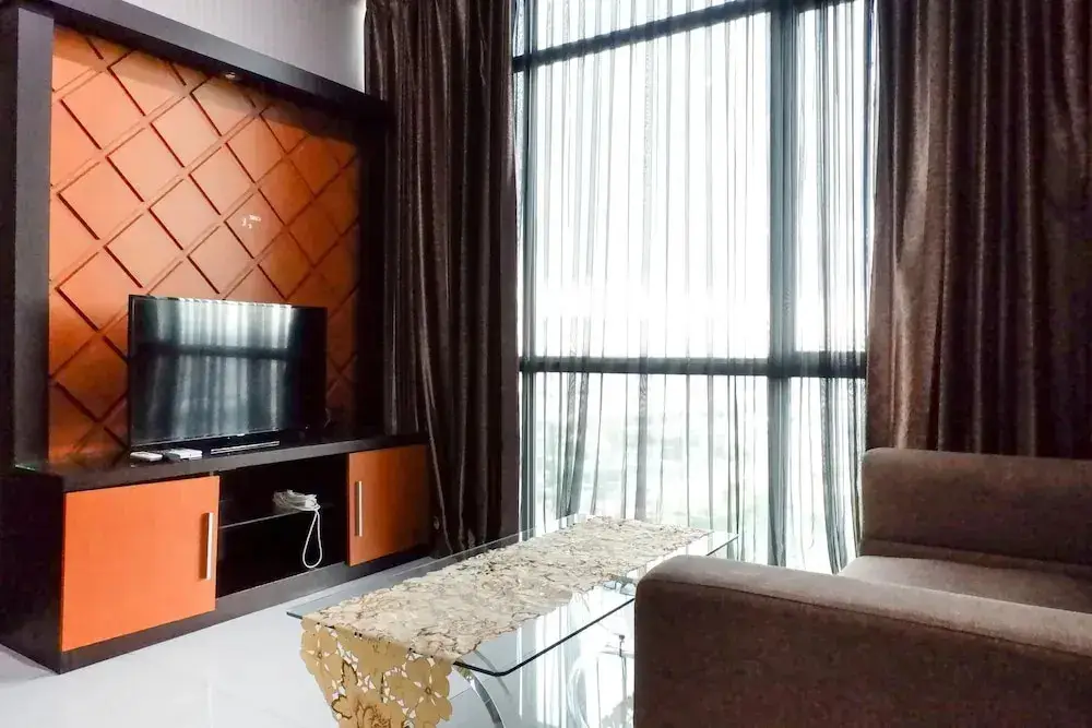 Сурабая: Modern Minimalist Best View 2Br Apartment At Aryaduta Residence Surabaya
