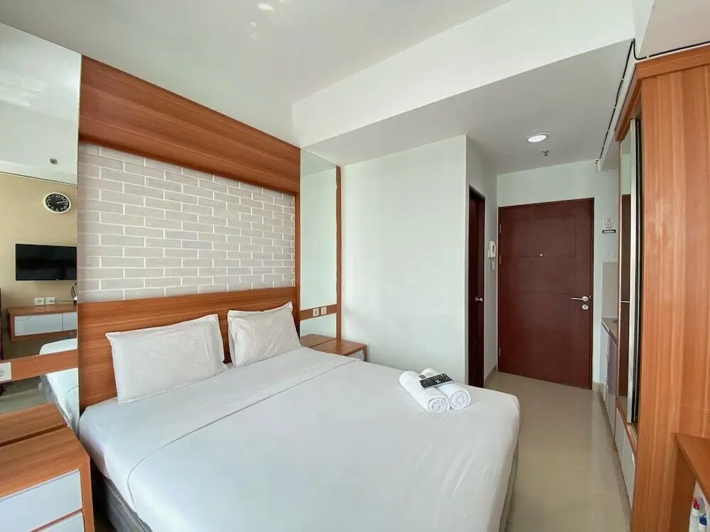Сумеданг: Monochrome Studio Room At Taman Melati Jatinangor Apartment