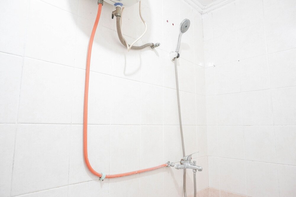 Джакарта: Comfort And Cozy 2Br At Gajah Mada Mediterania Apartment
