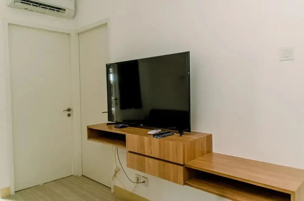 Южный Тангеранг: Tranquil And Warm 2Br Apartment At Urban Heights Residences