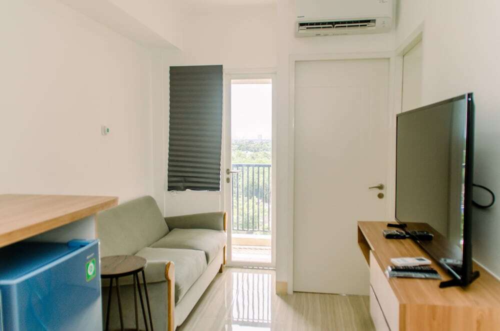 Южный Тангеранг: Tranquil And Warm 2Br Apartment At Urban Heights Residences