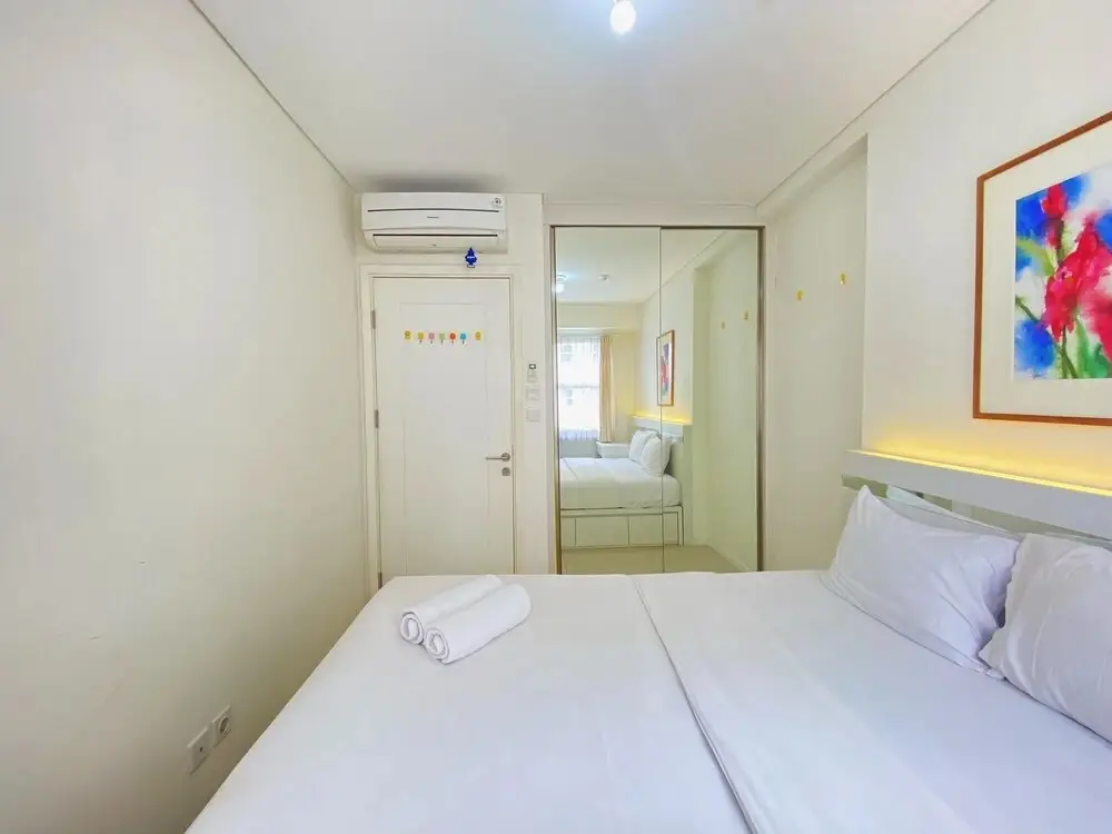 Бандунг: Minimalist And Spacious 1Br Apartment At Parahyangan Residence
