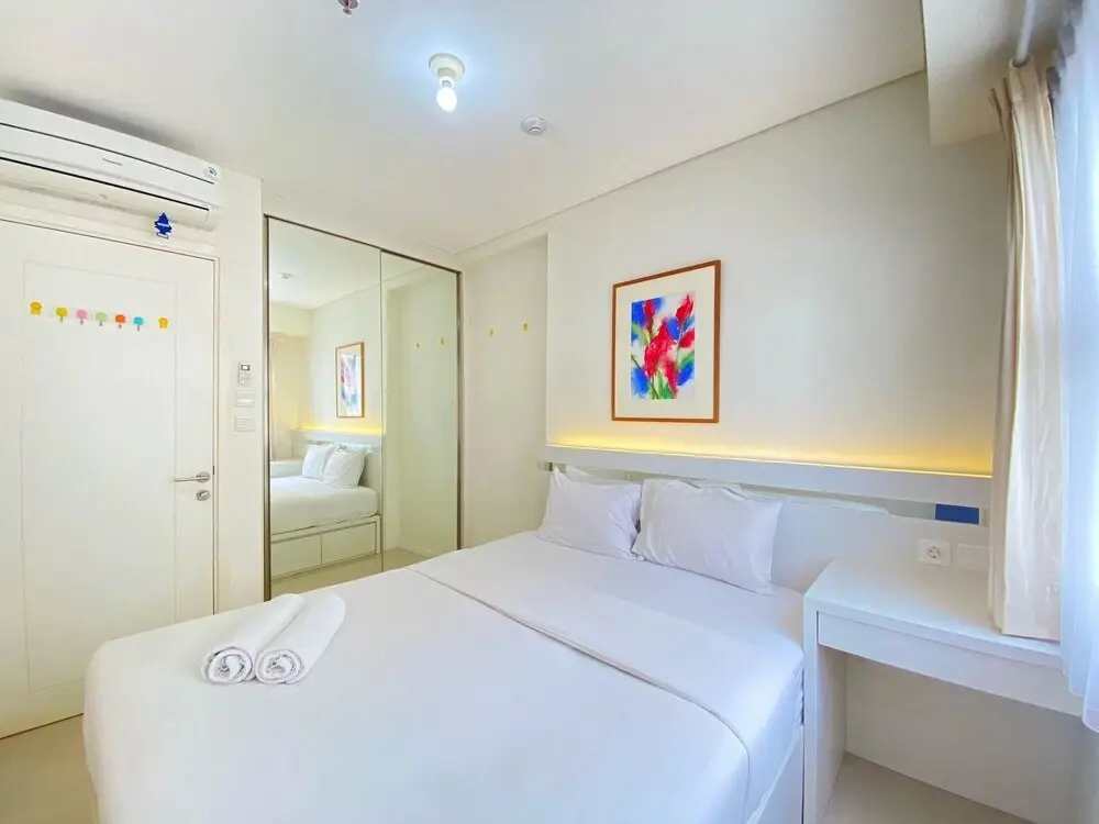 Бандунг: Minimalist And Spacious 1Br Apartment At Parahyangan Residence
