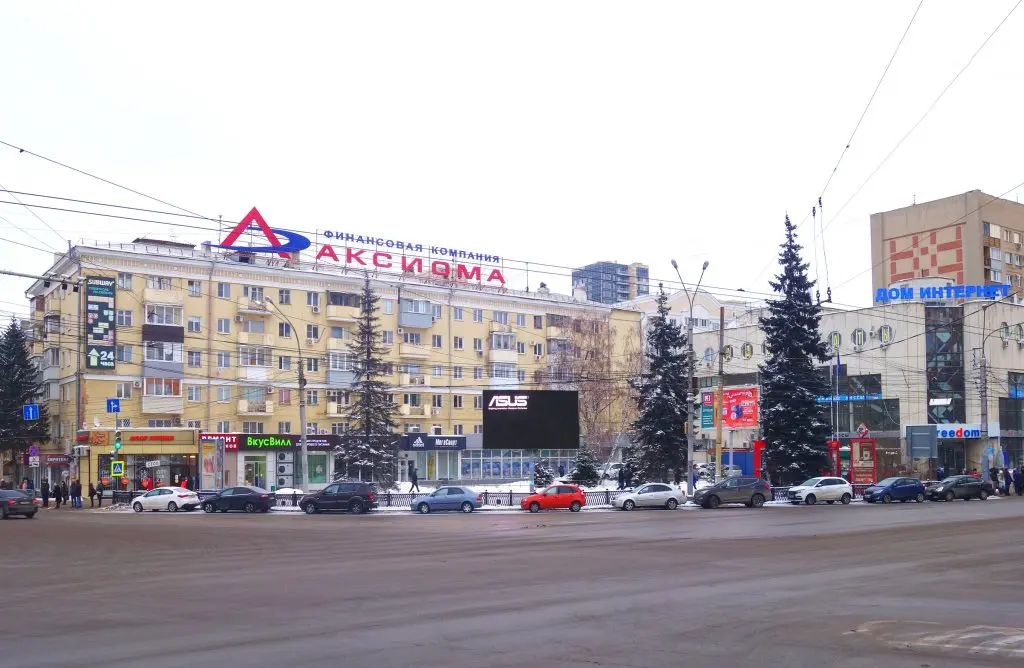 Воронеж: Две Подушки на ул. Кольцовская, д. 31