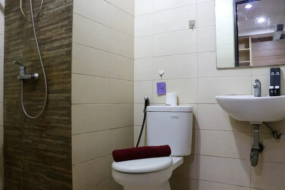 Джакарта: Comfort 1Br At Sky Terrace Apartment