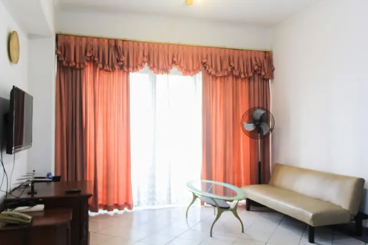 Тангеранг: Spacious 3Br Apartment At Kondominium Golf Karawaci