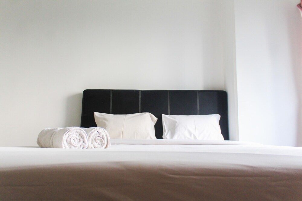 Тангеранг: Spacious 3Br Apartment At Kondominium Golf Karawaci