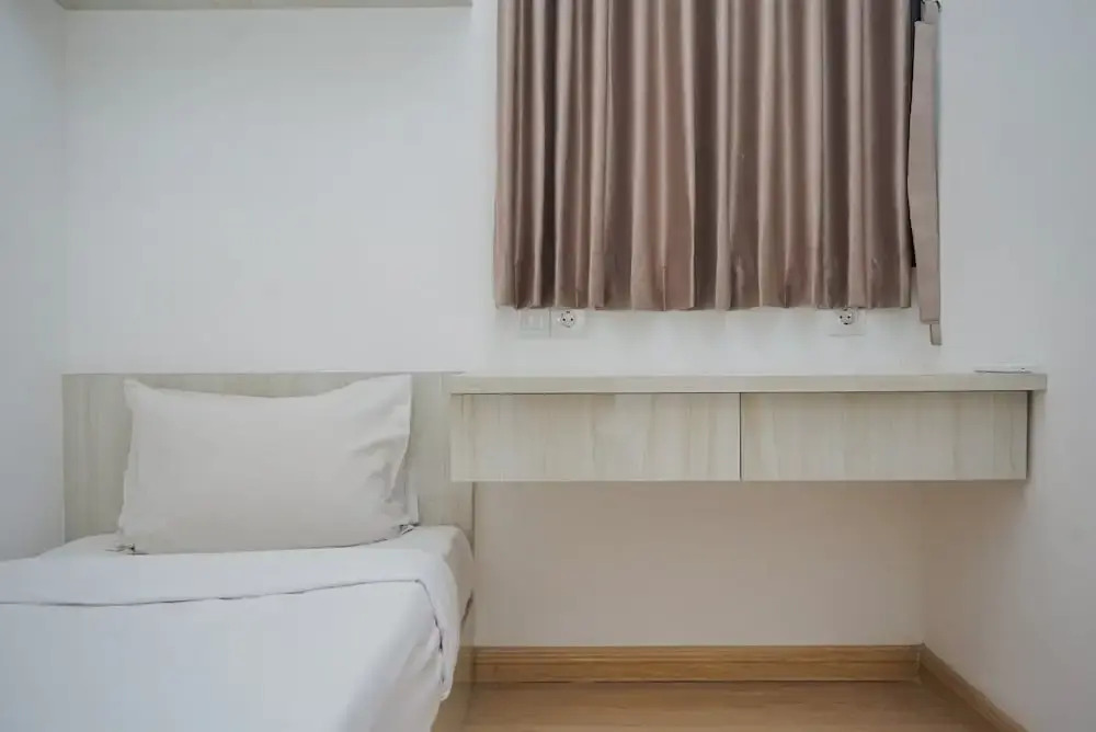Legok: Comfort And Minimalist 2Br At Sky House Bsd Apartment