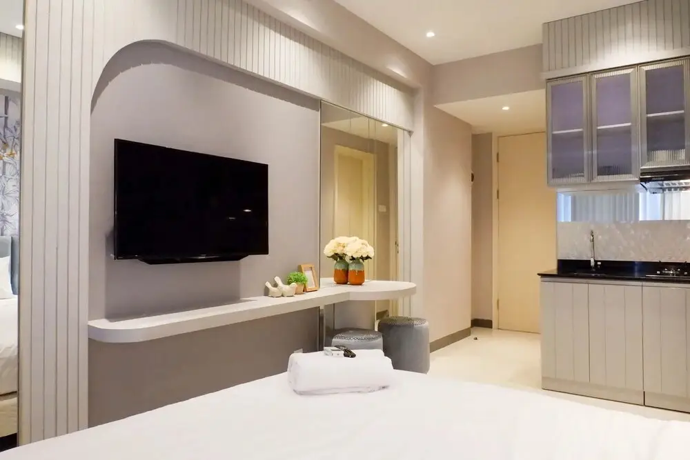 Сурабая: Grand Luxurious And Spacious Studio At Benson Supermall Mansion Apartment
