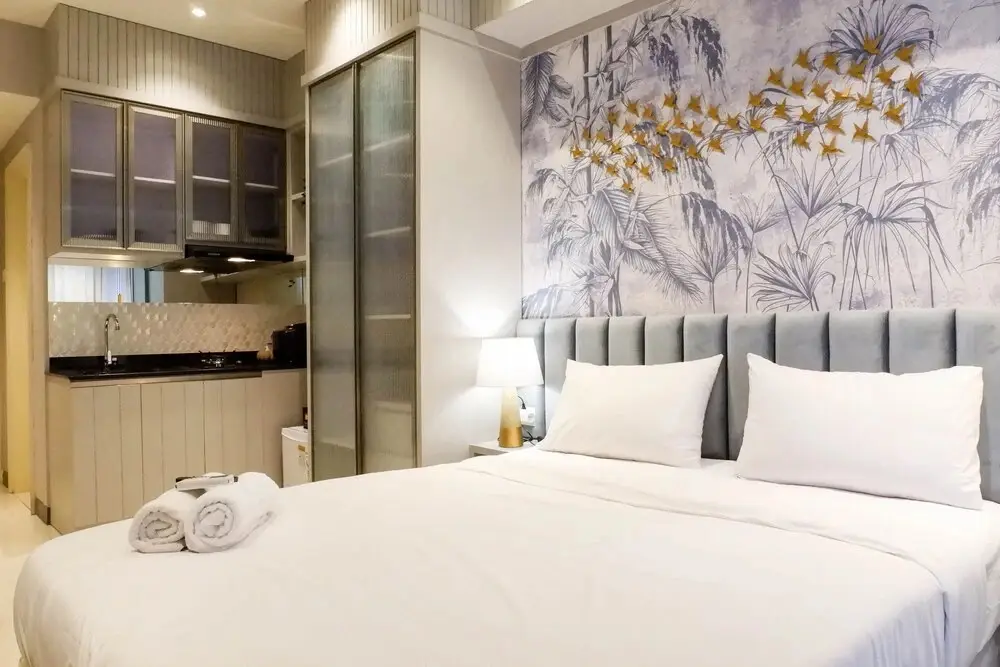 Сурабая: Grand Luxurious And Spacious Studio At Benson Supermall Mansion Apartment