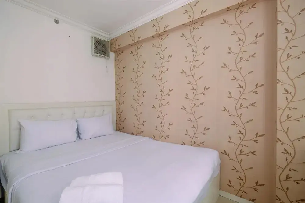Джакарта: Modern And Tidy 2Br Bassura City Apartment