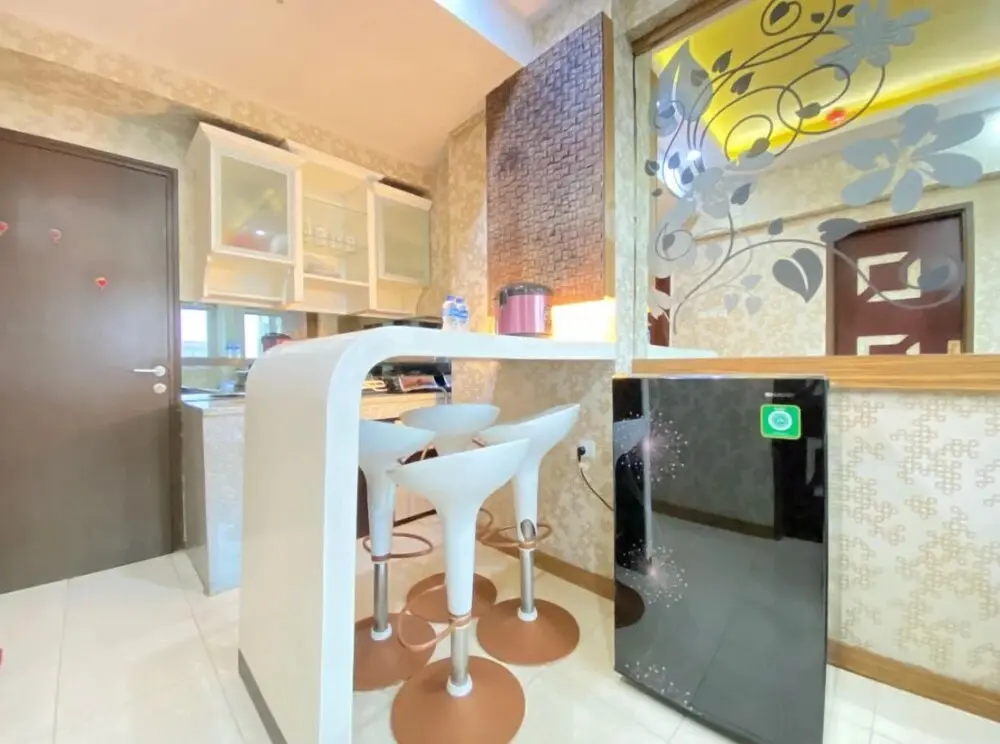Бандунг: Modern 2Br Apartment At Suites @Metro