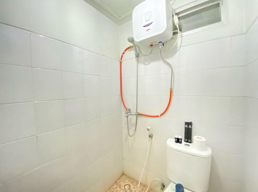 Бандунг: Modern 2Br Apartment At Suites @Metro