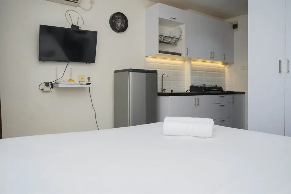 Южный Тангеранг: Elegant And Comfy Studio At Bintaro Icon Apartment