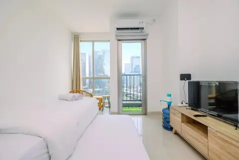 Fancy And Nice Studio Apartment At Ciputra World 2 — фото 1