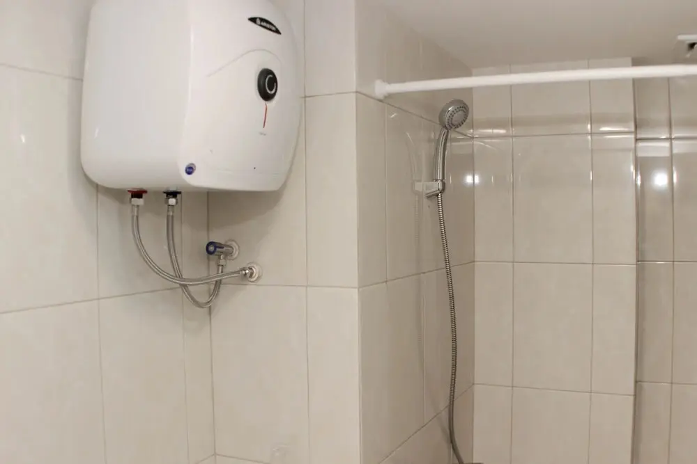 Бекаси: Modern 2Br At Springlake Summarecon Bekasi Apartment