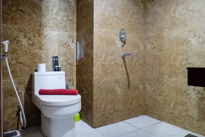 Сурабая: Serene Exclusive Modern Studio Apartment At Grand Sungkono Lagoon