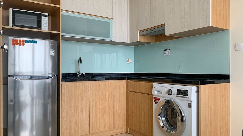 Джакарта: Elegant 2Br With Private Lift At Menteng Park Apartment