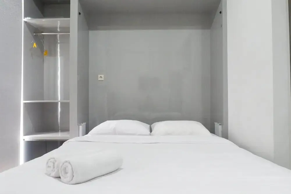 Сурабая: Compact And Stylish Studio Apartment At Taman Melati Surabaya