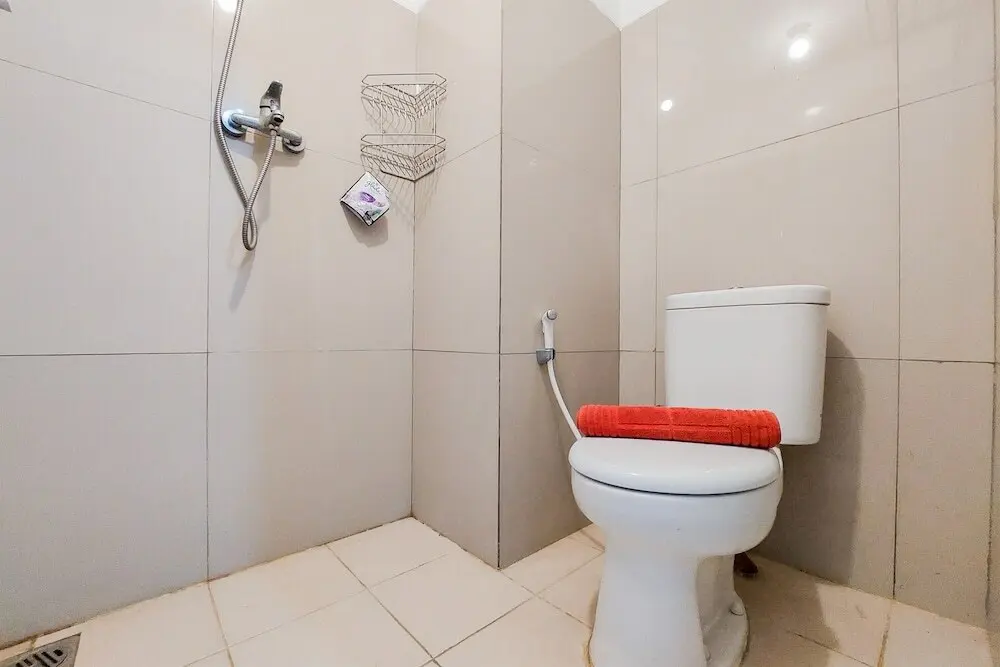 Южный Тангеранг: Nice And Comfort 1Br At Baileys Apartment