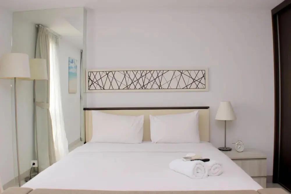 Чикаранг: Comfort And Minimalist Studio At Azalea Suites Apartment