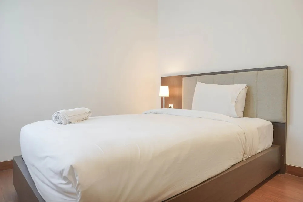 Джакарта: Cozy And Spacious 2Br Apartment At Simprug Park Residences