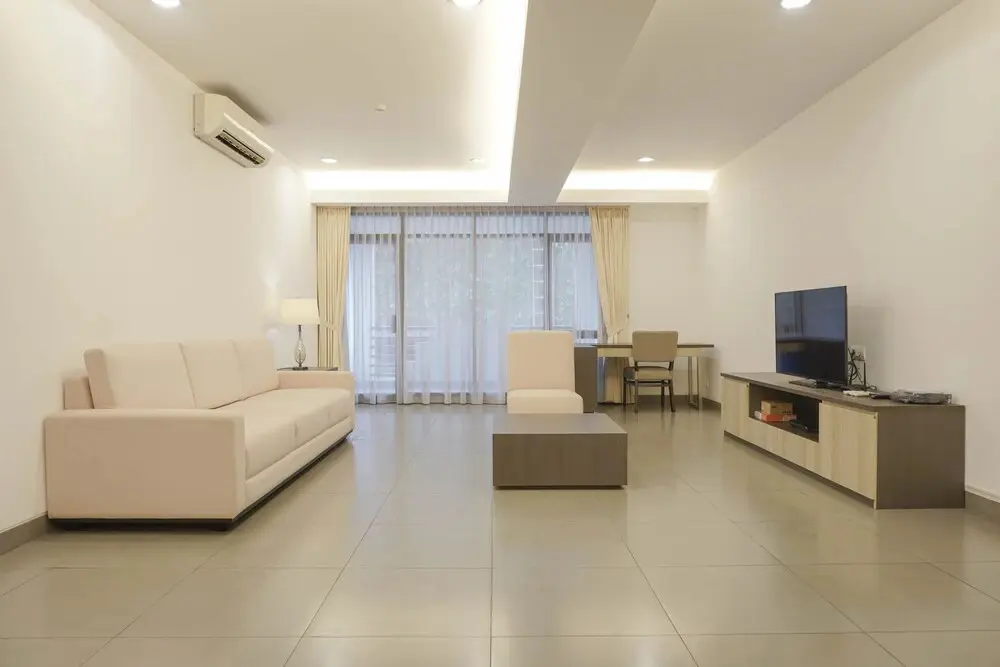 Джакарта: Spacious 3Br At Simprug Park Residences Apartment