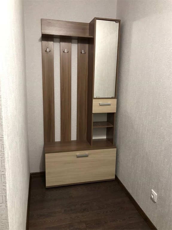 Вологда: Две подушки на ул. Архангельской, 10
