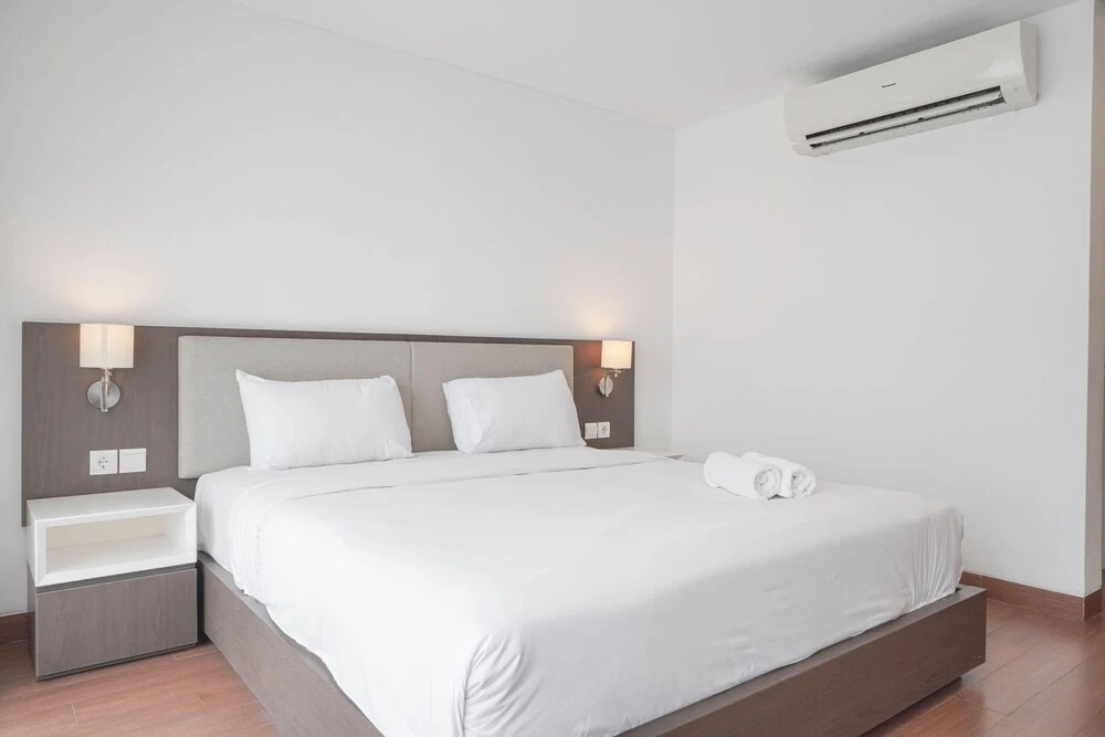 Джакарта: Big And Cozy 3Br Apartment At Simprug Park Residences