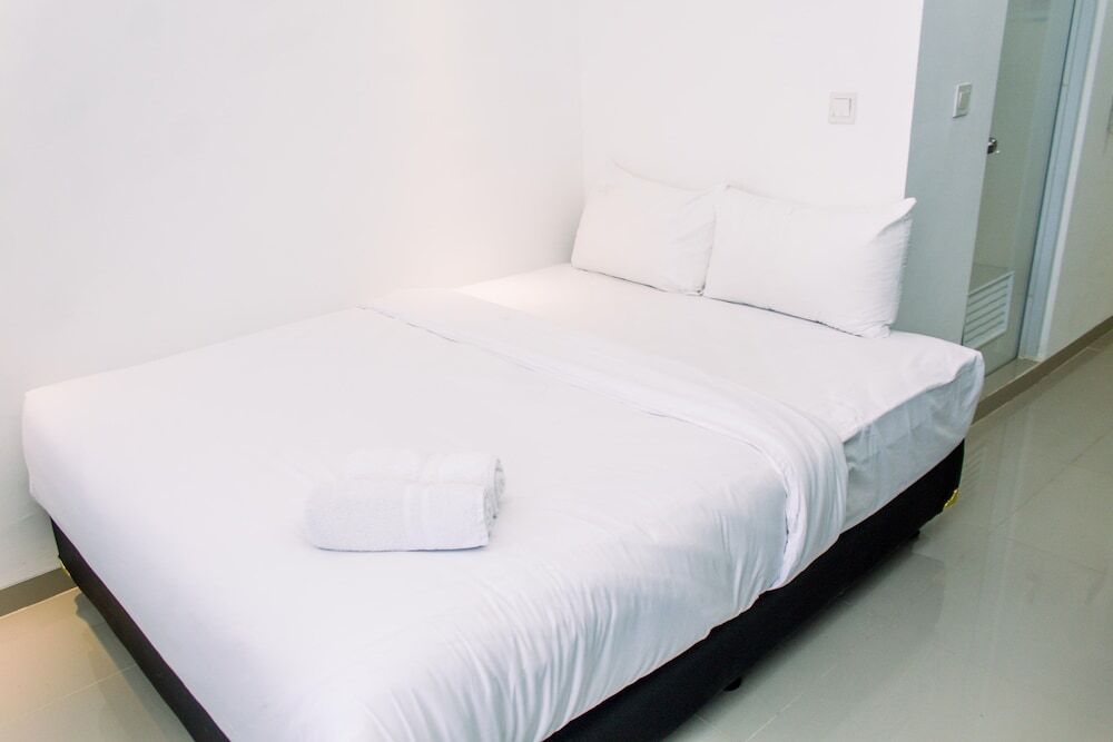 Legok: Cozy And Fancy Studio Apartment At M-Town Residence