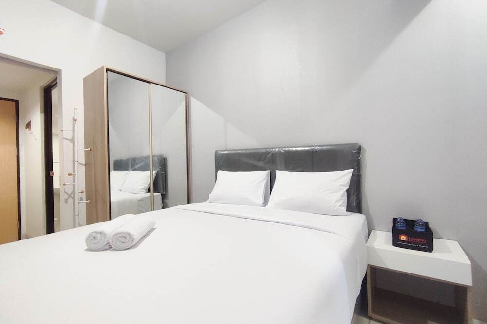 Семаранг: Cozy Living Studio At The Alton Apartment