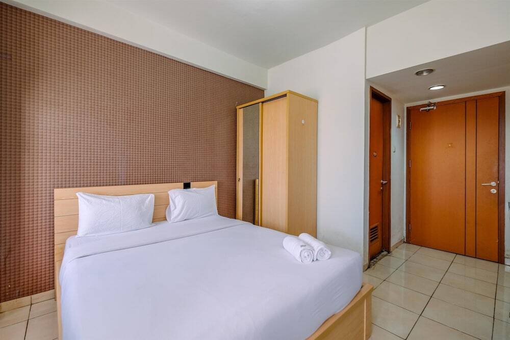 Депок: Tranquil Studio Apartment At Margonda Residence 5