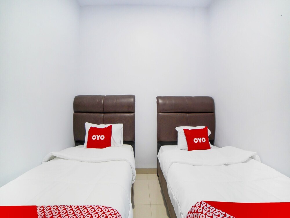 Медан: OYO 91283 Sg Premium Guest House