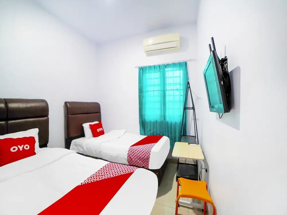 Медан: OYO 91283 Sg Premium Guest House