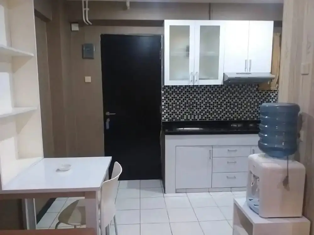 Джакарта: THE ROOMOS Hotel Apartemen