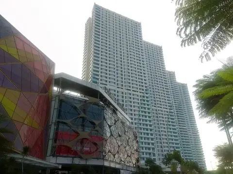 Highest Value Studio at Grand Kamala Lagoon Apartment — фото 1