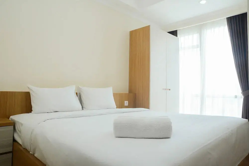 Джакарта: Minimalist and Comfy Studio at Menteng Park Apartment