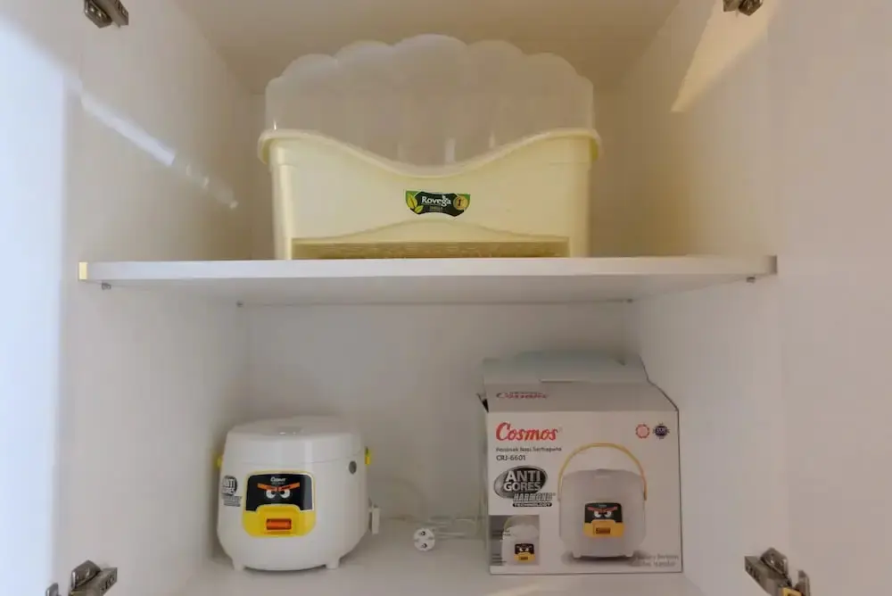 Legok: Stylish And Posh Studio Saveria Apartment