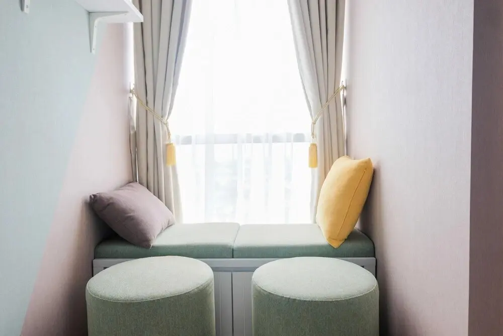 Legok: Warm and Cozy Stay Studio Room @ M-Town Apartment