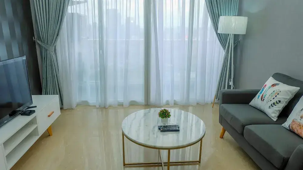 Джакарта: Classy 2BR Apartment at Menteng Park with City View
