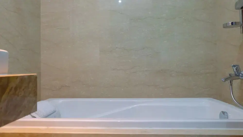 Джакарта: Classy 2BR Apartment at Menteng Park with City View