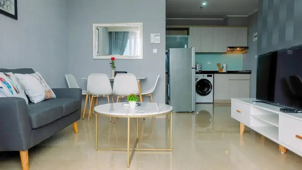 Джакарта: Classy 2BR Apartment at Menteng Park with City View